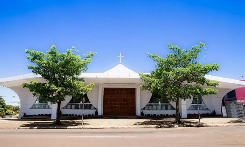 Paróquia da Neva irá oferecer serviço de atendimento psicológico e arcar com as despesas; saiba como irá funcionar
