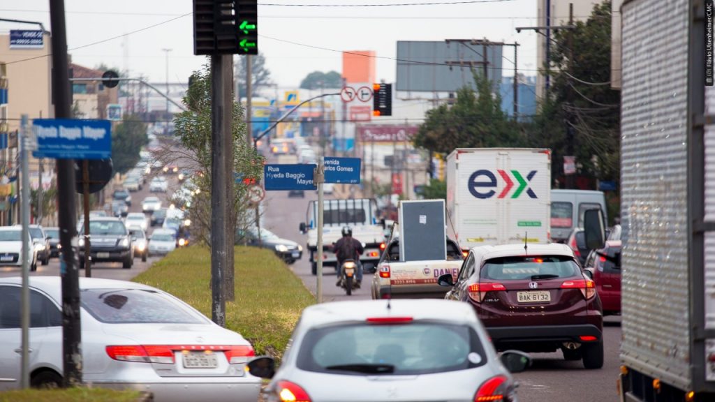 Novo viaduto e revitalização da Av. Carlos Gomes têm pedido de urgência aprovado na Câmara