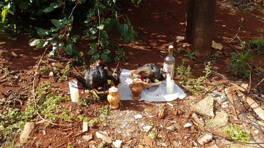 Internauta reclama de trabalho despachado no Bairro Santo Onofre