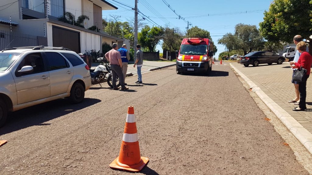 Criança de 9 anos é atropelada por motocicleta no Bairro Universitário
