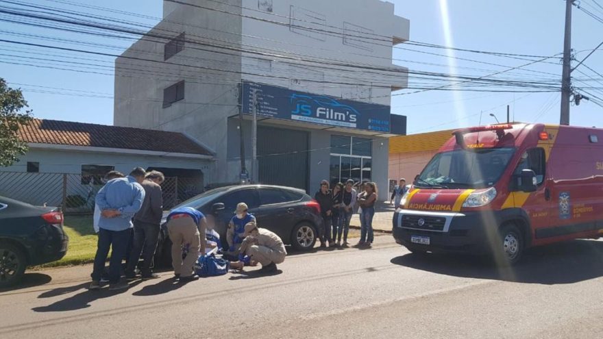 Homem fica ferido após colisão de trânsito no Bairro Pacaembu