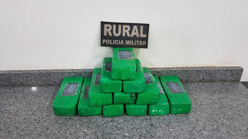 Patrulha Rural apreende aproximadamente 8kg de maconha em Cascavel