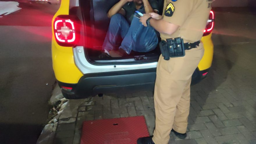 Motorista envolvido em acidente na Av. Brasil é detido por embriaguez ao volante