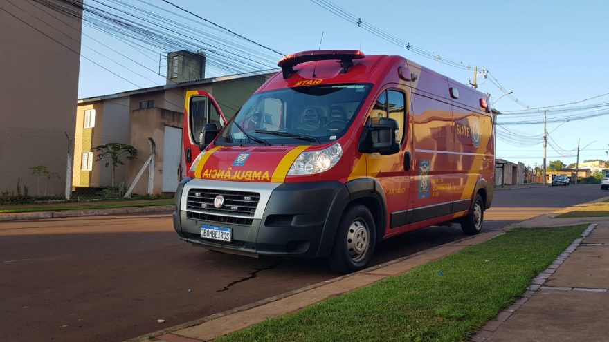 Jovem sofre luxação no ombro e é atendido pelo Siate, no Bairro Interlagos