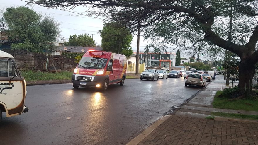 Homem sofre queda em residência e necessita de apoio do Siate no Bairro Coqueiral