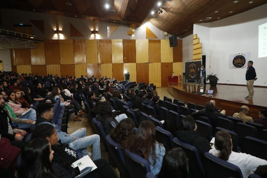 Seminário Mercosul de Bebidas discute soluções e tendências do mercado