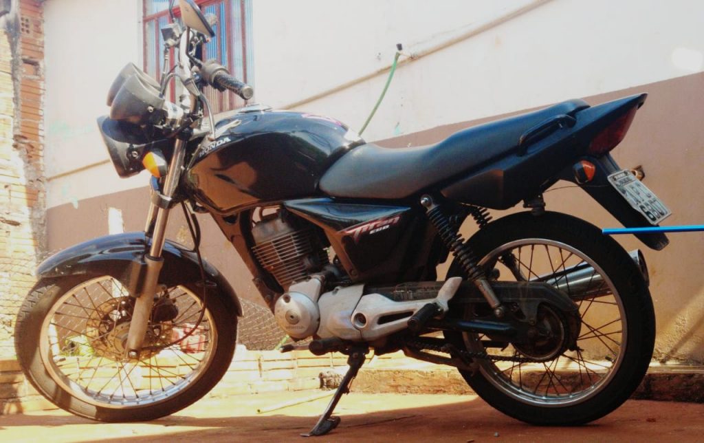 Moto placa APC 6807 foi furtada no Parque São Paulo