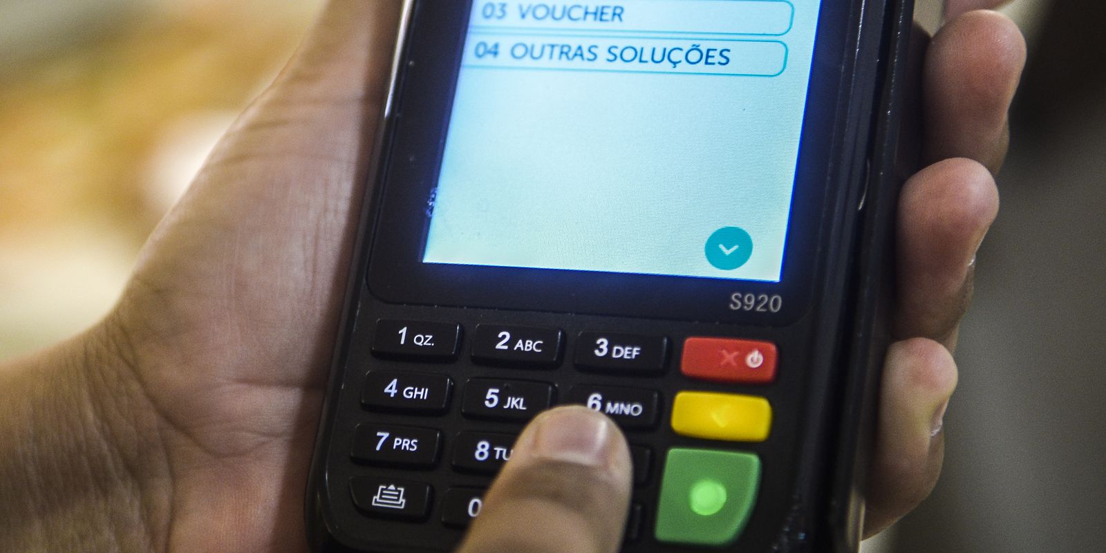 Golpe da maquininha em Cascavel: Venda de panelas gera alerta