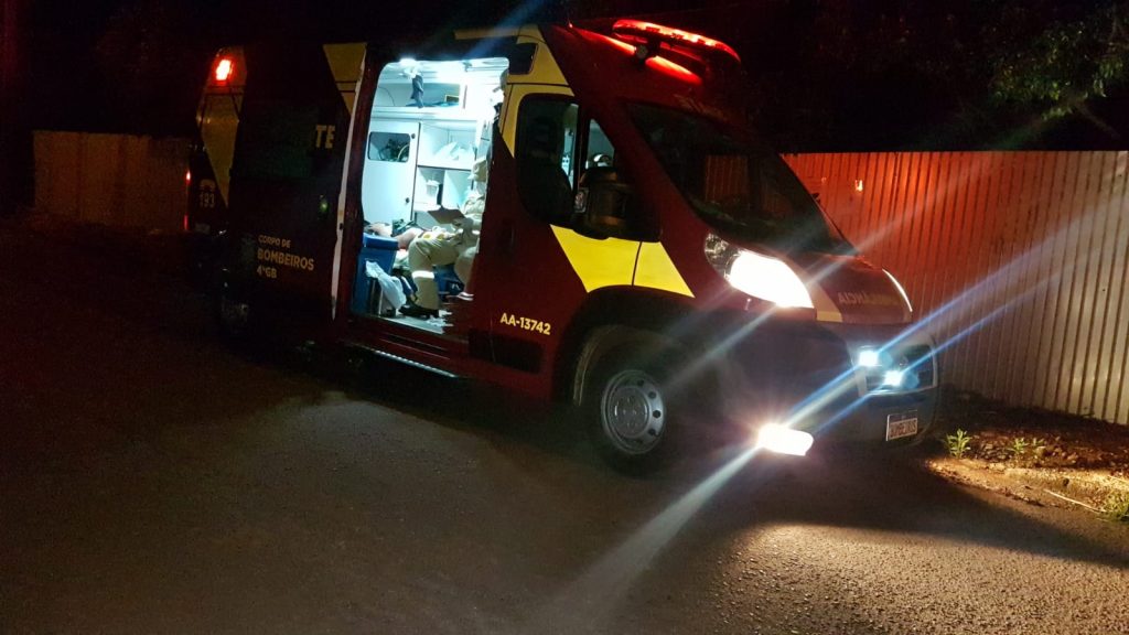 Homem tropeça, sofre queda, convulsiona e apresenta contusões no Bairro Alto Alegre