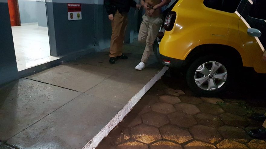 Homem ameaça ex-companheira com faca e é detido pela PM no Jardim Quebec