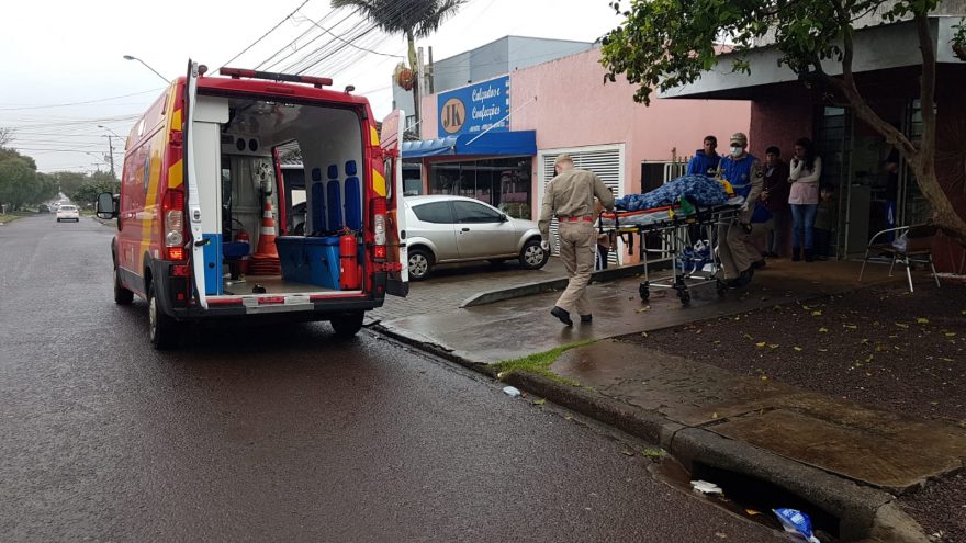 Idosa de 80 anos sofre fratura no nariz após cair em residência no Bairro Santo Onofre