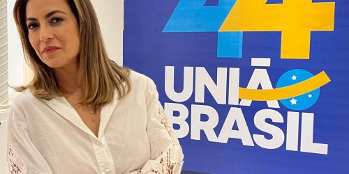 Soraya Thronicke promete manter auxílio emergencial em R$ 600 Imagem referente a Soraya Thronicke promete manter auxílio emergencial em R$ 600