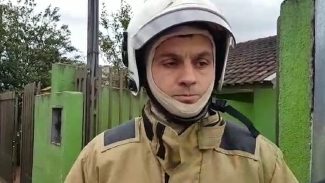 Tenente do Corpo de Bombeiros explica que ajuda de vizinho bombeiro foi crucial no combate ao incêndio