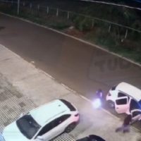 Imagem referente a Vídeo: imagens mostram momento que empresário é executado em Ribeirão Preto