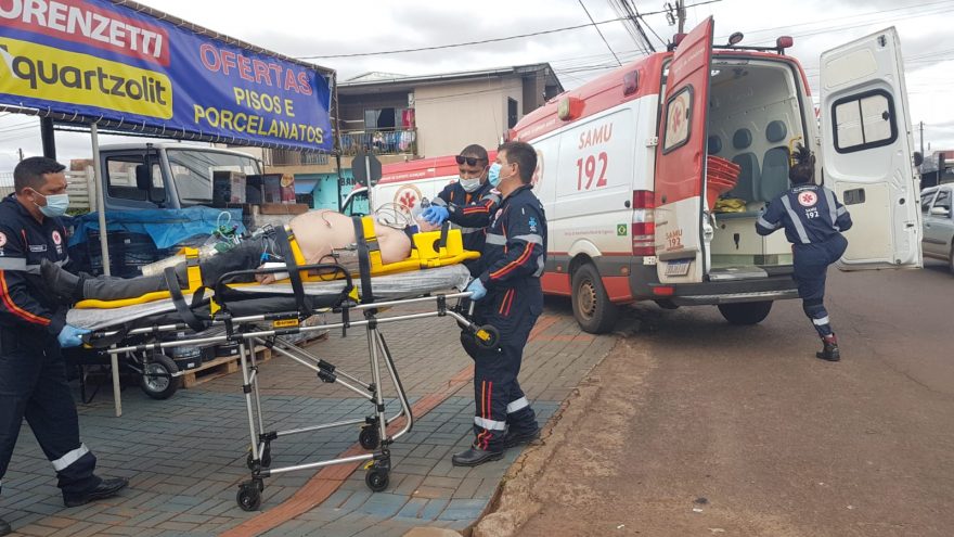 Socorristas do Samu trabalham por mais de uma hora e salvam empresário que teve parada cardíaca