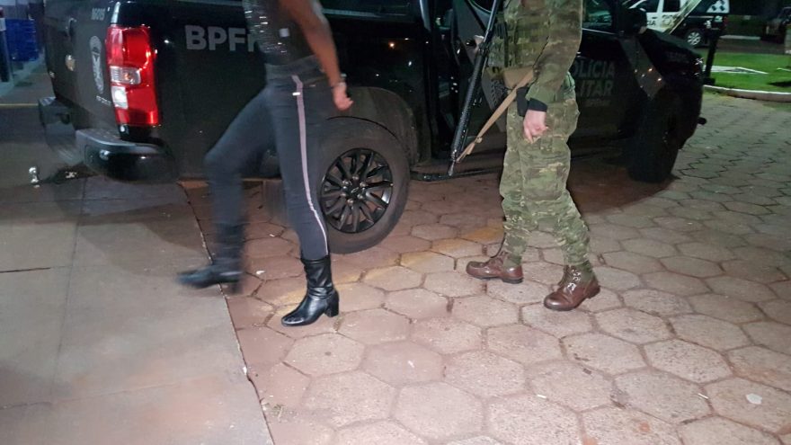 Menor é apreendido pelo BPFron transportando 42 tabletes de maconha