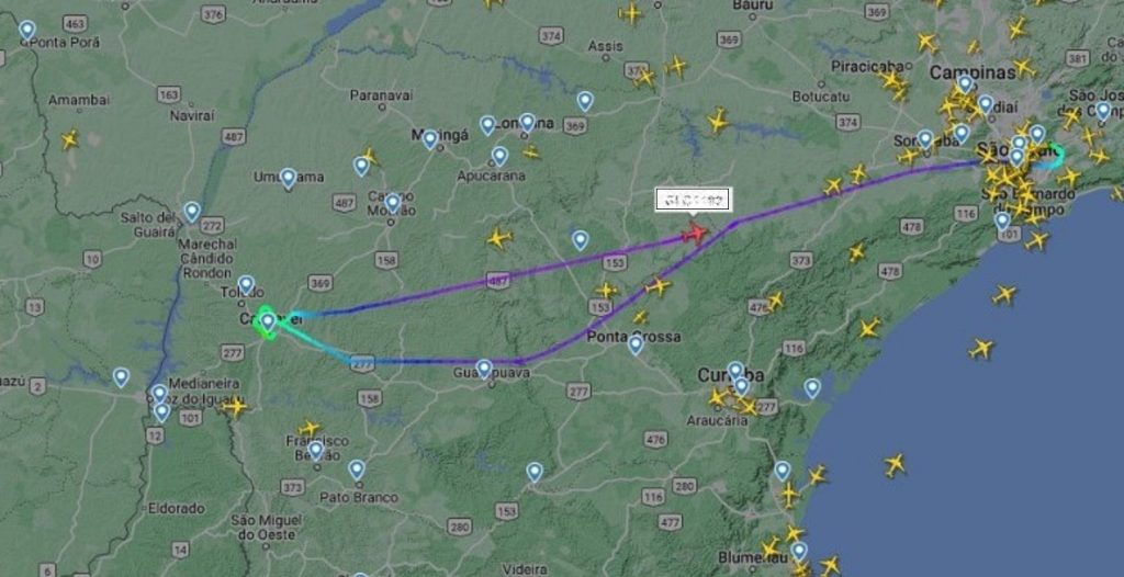 Avião sobrevoa Cascavel para pousar, mas precisa voltar a São Paulo