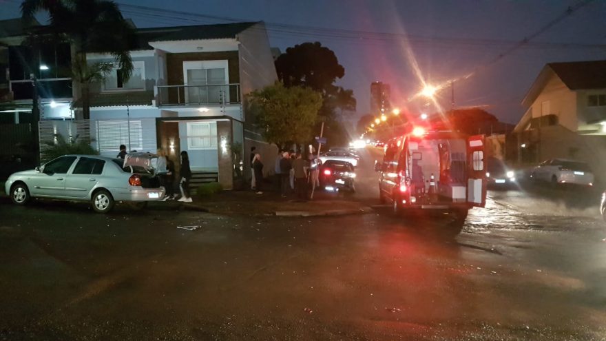 Homem fica ferido em acidente de trânsito na Rua Pio XII