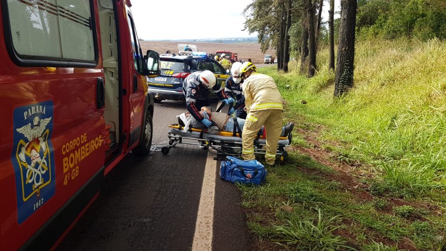 Cinco pessoas ficam feridas em grave acidente na rodovia PR-180
