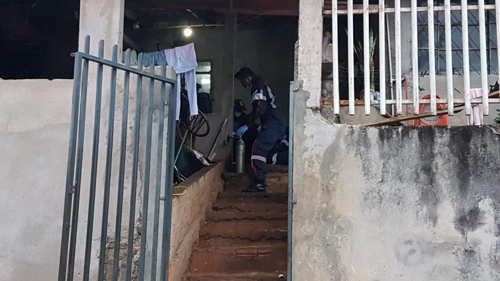 Samu trabalha mais de 30 minutos em tentativa de reanimação, mas jovem morre de parada cardiorrespiratória no Santa Cruz