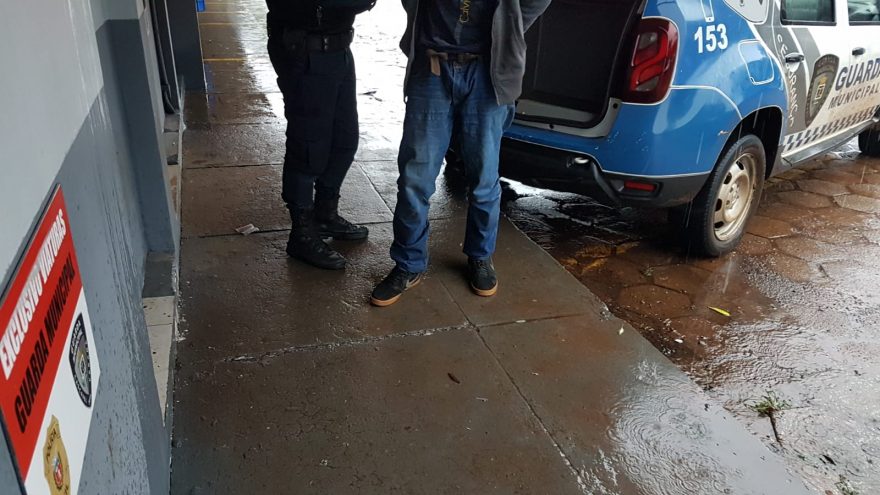 Homem e motocicleta com indicativo de furto são encaminhados à 15ª SDP