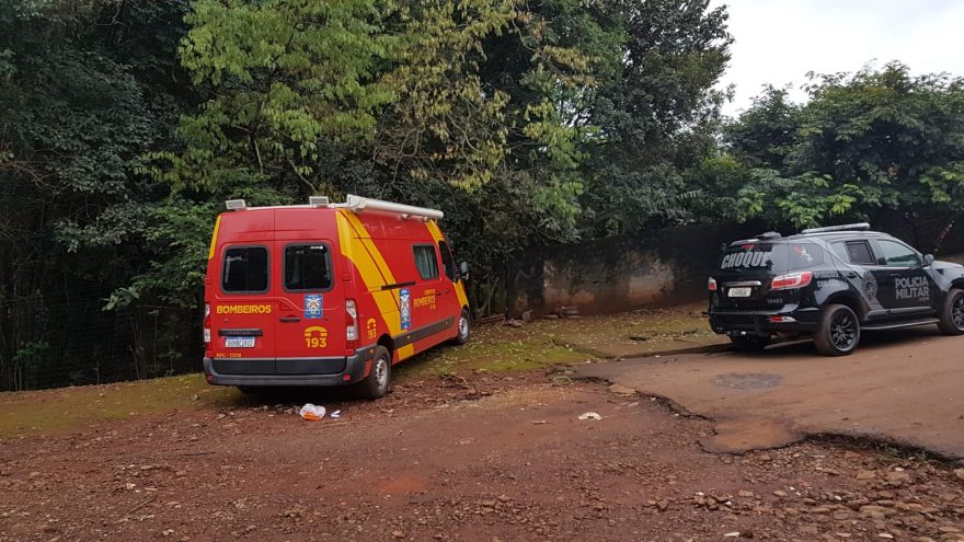 Após denúncias, militares procuram por cadáver no Bairro Santa Cruz
