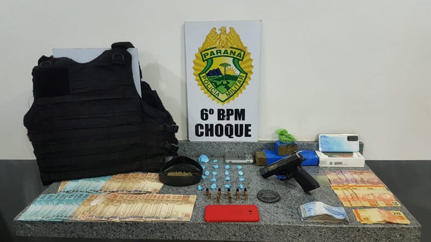 Jovens são detidos no Santa Cruz com drogas e arma de fogo