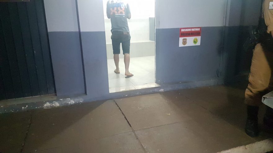 Homem que estaria postando fotos com maconha na internet é detido e encaminhado para a 15ª SDP