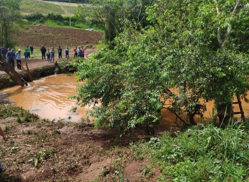 Corpo de criança desaparecida após enxurrada em Pato Branco é encontrado