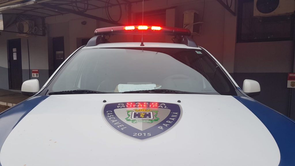 Homem com mandado de prisão em aberto é detido pela GM