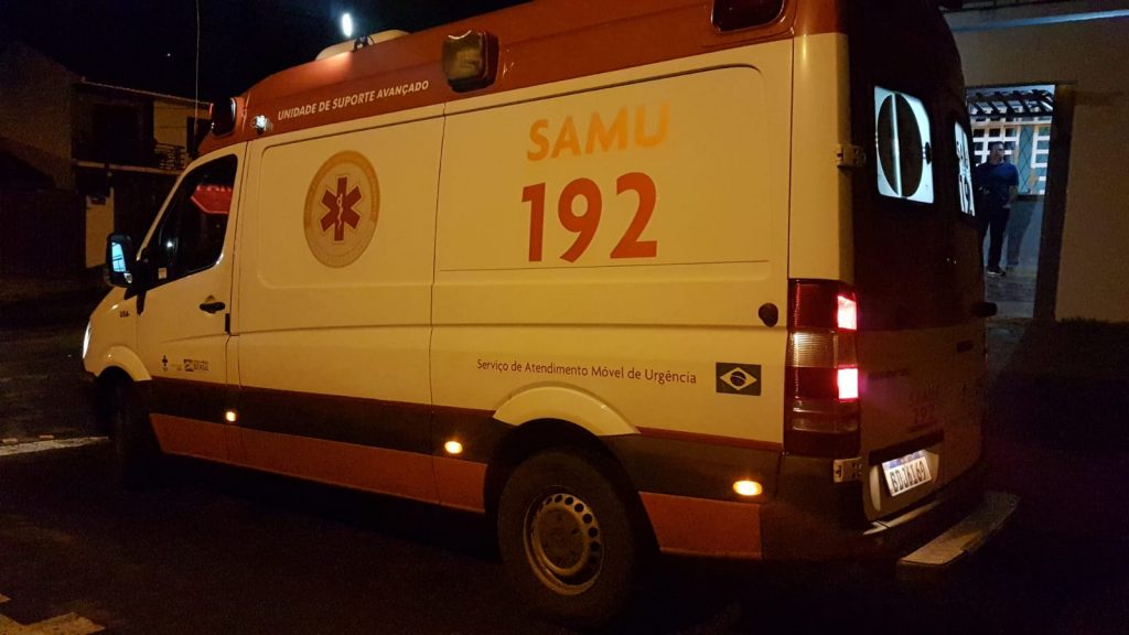 Idoso sente falta de ar e precisa ser socorrido pelo Samu, na Vila Tolentino