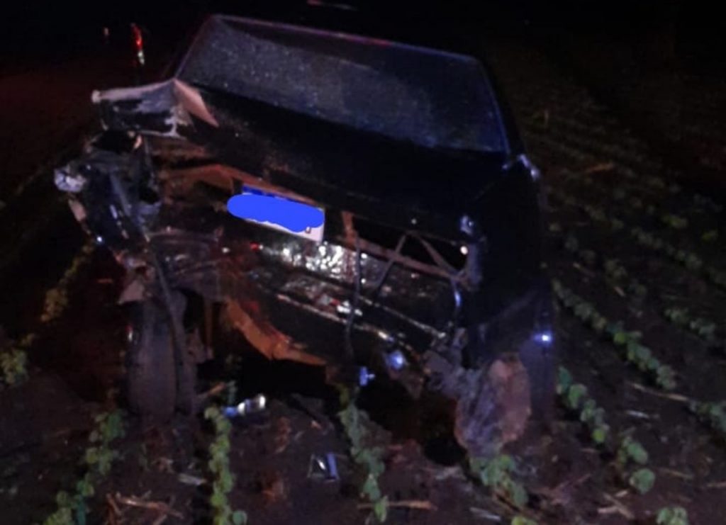 Colisão entre Amarok e Santana deixa duas pessoas feridas, entre Iracema do Oeste e Jesuítas