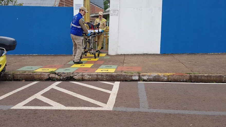 Aluna fica ferida ao sofrer queda em Colégio no Bairro Claudete