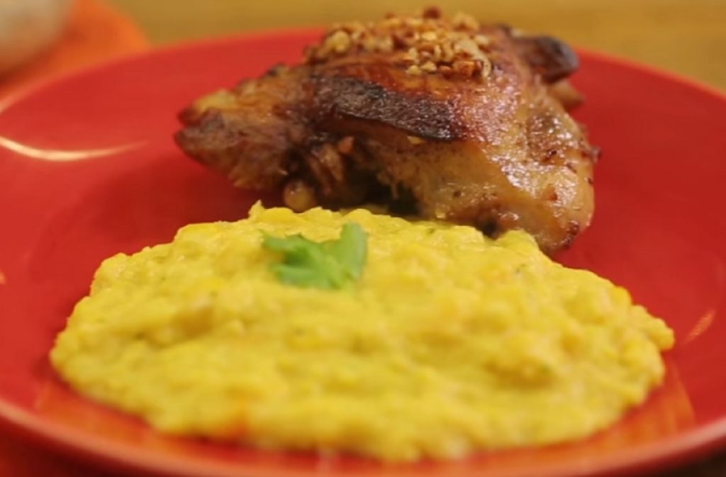 Hoje tem frango assado e creme de milho no Restaurante Popular; confira o cardápio desta quarta-feira