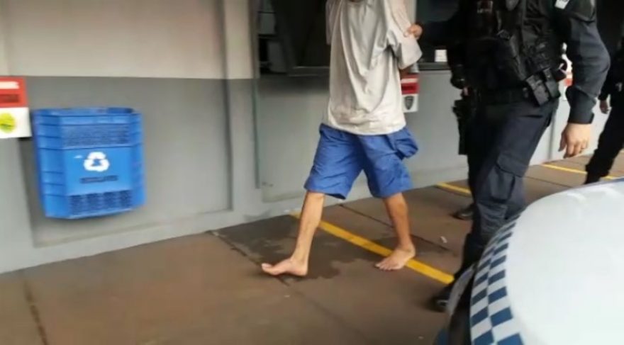 Jovem é detido após causar tumulto no Centro