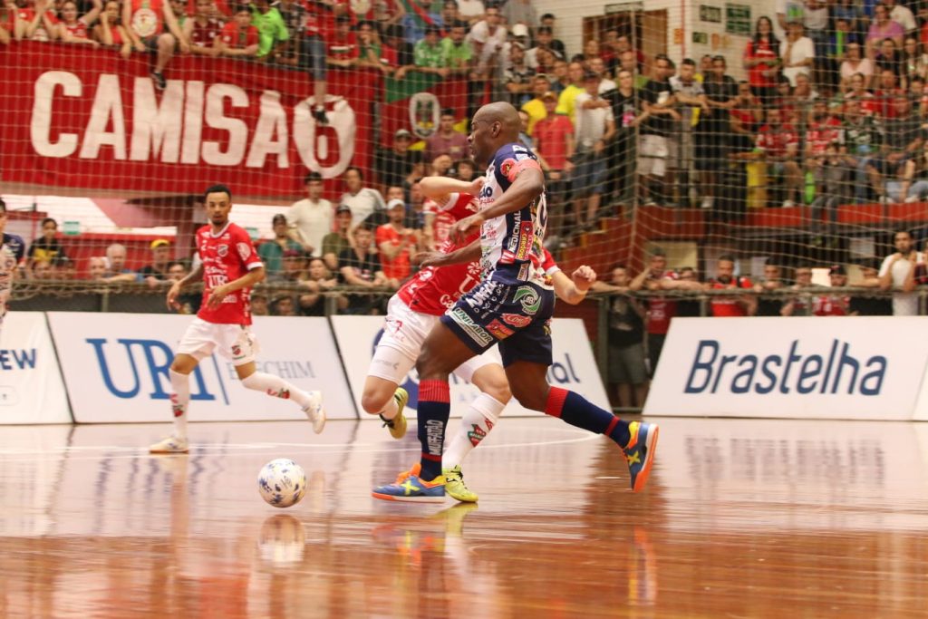 Cascavel Futsal perde para o Atlântico pela Liga Nacional