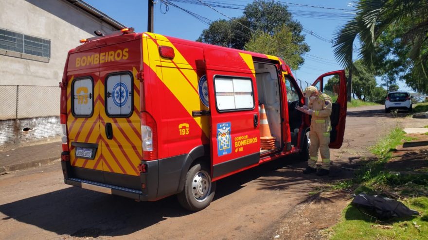 Trabalhadores ficam feridos ao caírem de obra no Bairro Universitário
