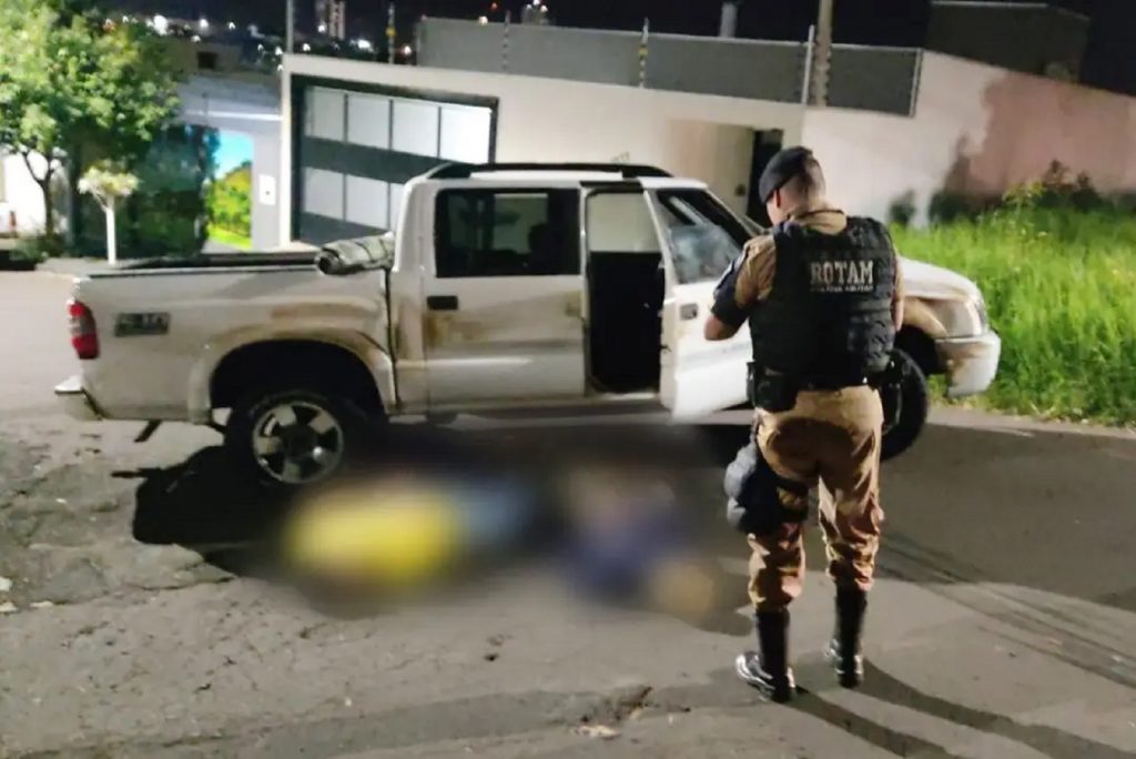 Dupla é presa em Umuarama poucos minutos após roubo de S10 em Maria Helena