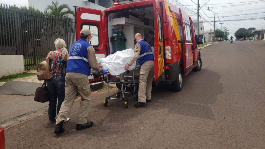 Idosa sofre corte contuso após queda no Bairro Parque São Paulo