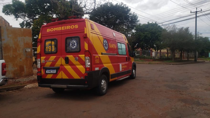 Ciclista fica ferido após se envolver em acidente de trânsito no Universitário
