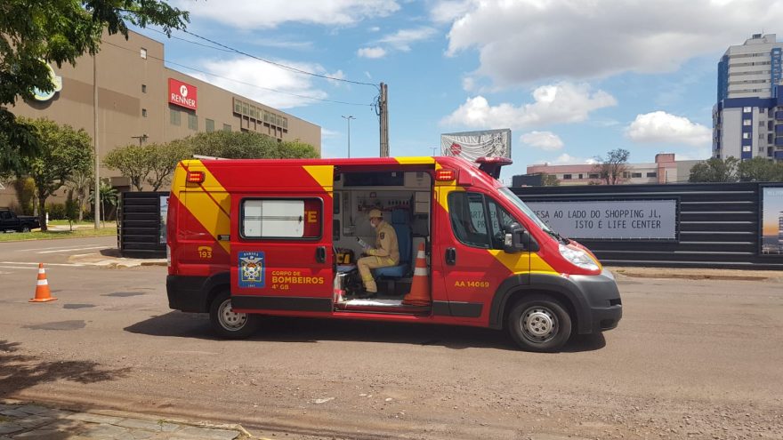 Motociclista fica ferido após acidente de trânsito no Centro