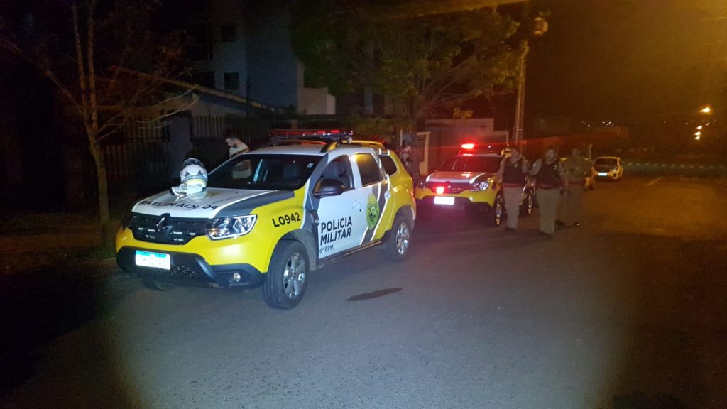 PM detém homem e apreende cerca de 5 kg de cocaína em carro após perseguição na Região Norte
