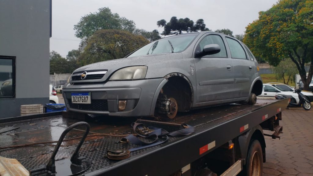 Veículo com alerta de furto é recuperado pela PM