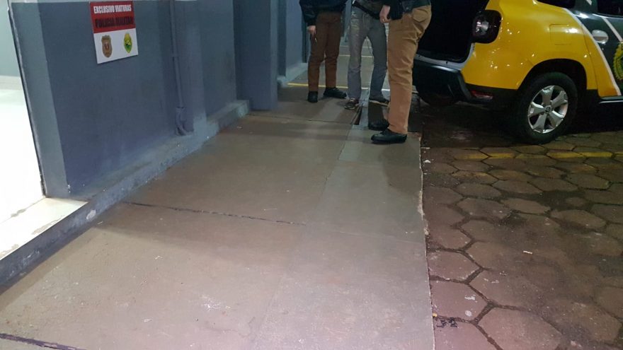 Homem é detido após tentativa de furto de veículo no Centro