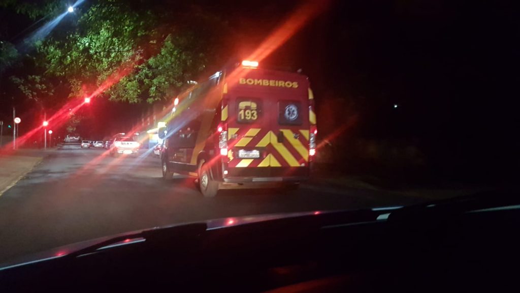 Siate é acionado para socorrer vítima de queda de veículo