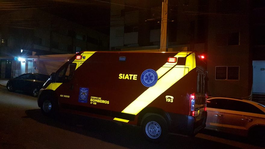 Bebê cai da cama e siate é acionado no Centro