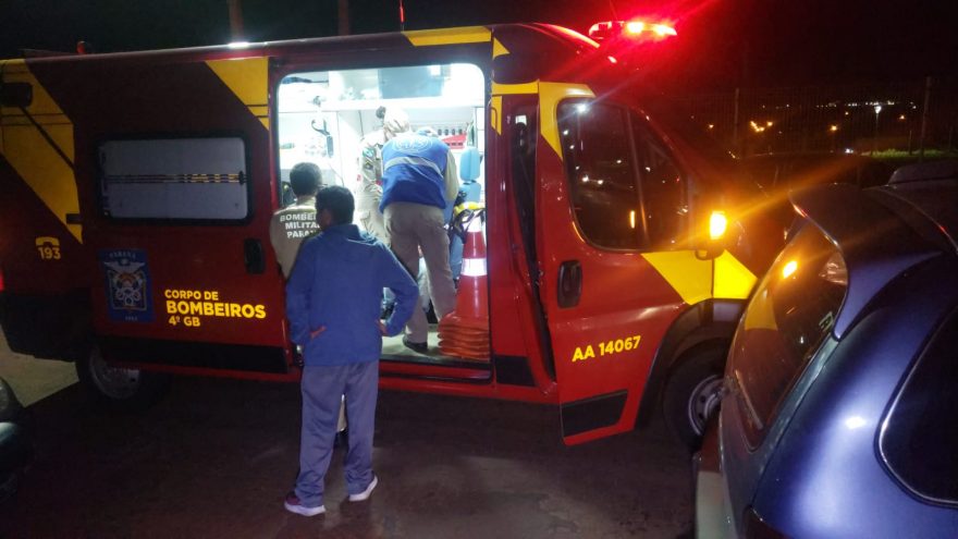 Vítima de atropelamento é socorrida pelo Siate
