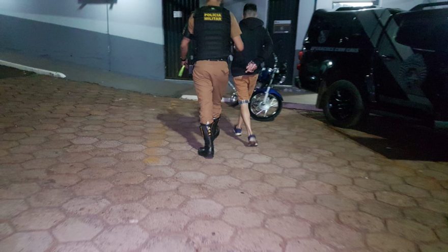Durante abordagem do Pelotão de Choque, homem é detido com cocaína