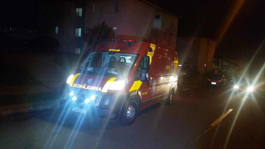 Com lesão na cabeça, menino de quatro anos é socorrido no Riviera