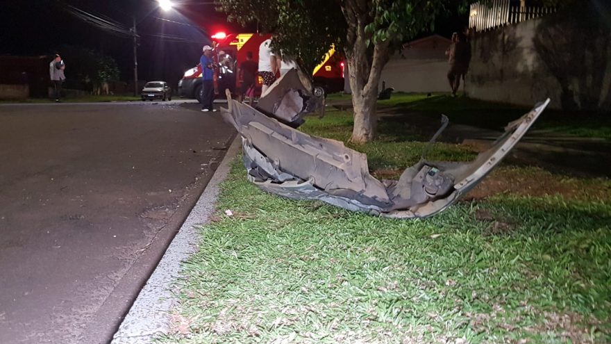 Jovem fica ferida em colisão de trânsito no Universitário
